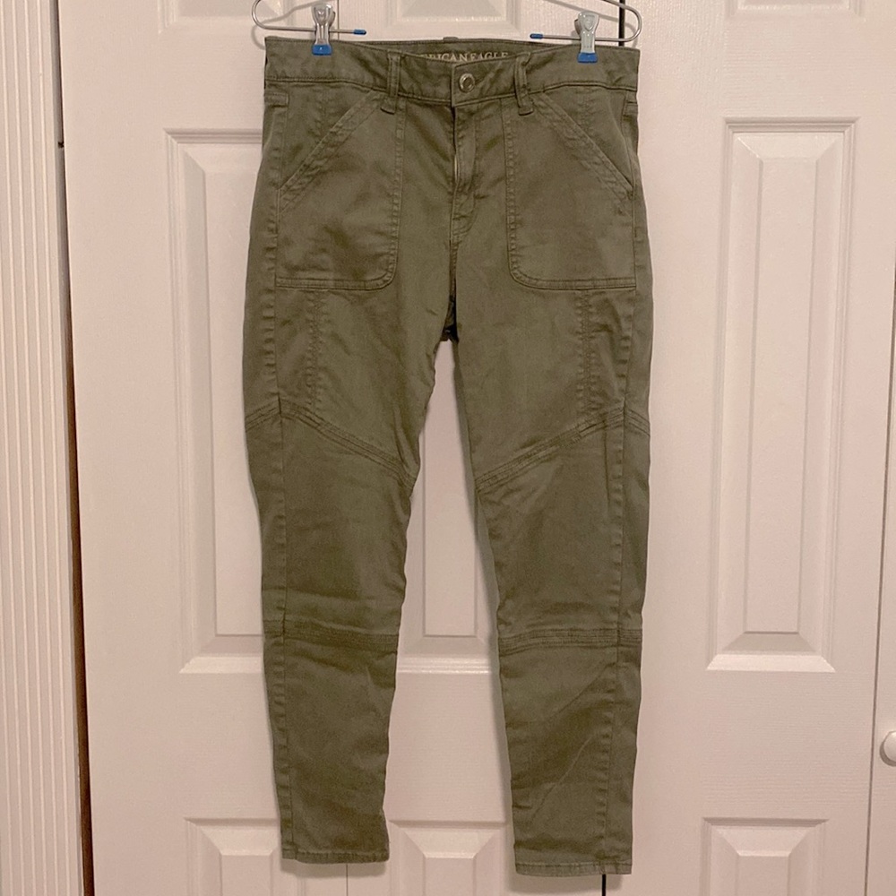Olive American Eagle Jeggings
